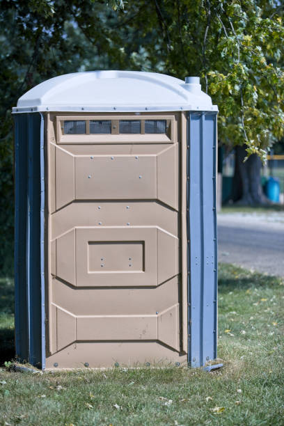 Portable Toilet Options We Offer in New Concord, OH