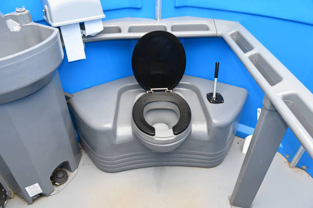 Best Sanitation services for porta potties  in New Concord, OH